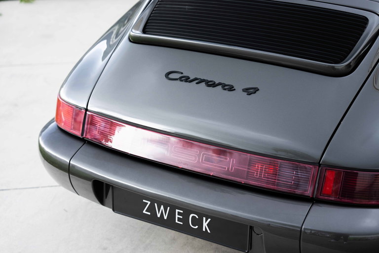 Porsche 964 Carrera 4
