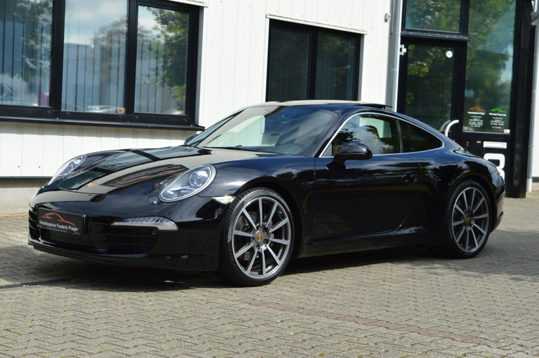 Porsche 991 Carrera