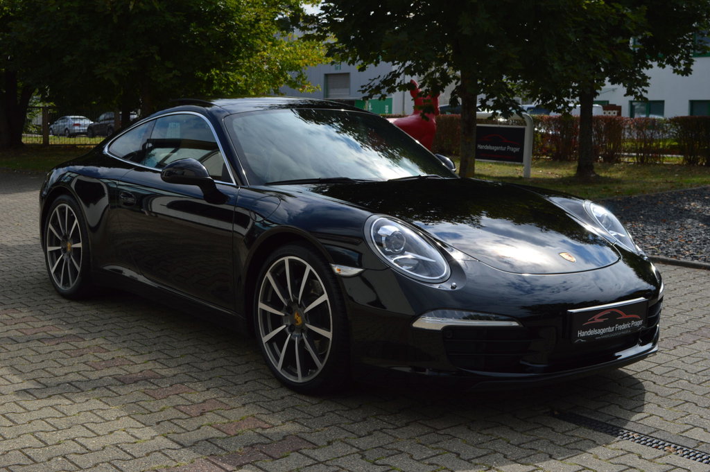 Porsche 991 Carrera