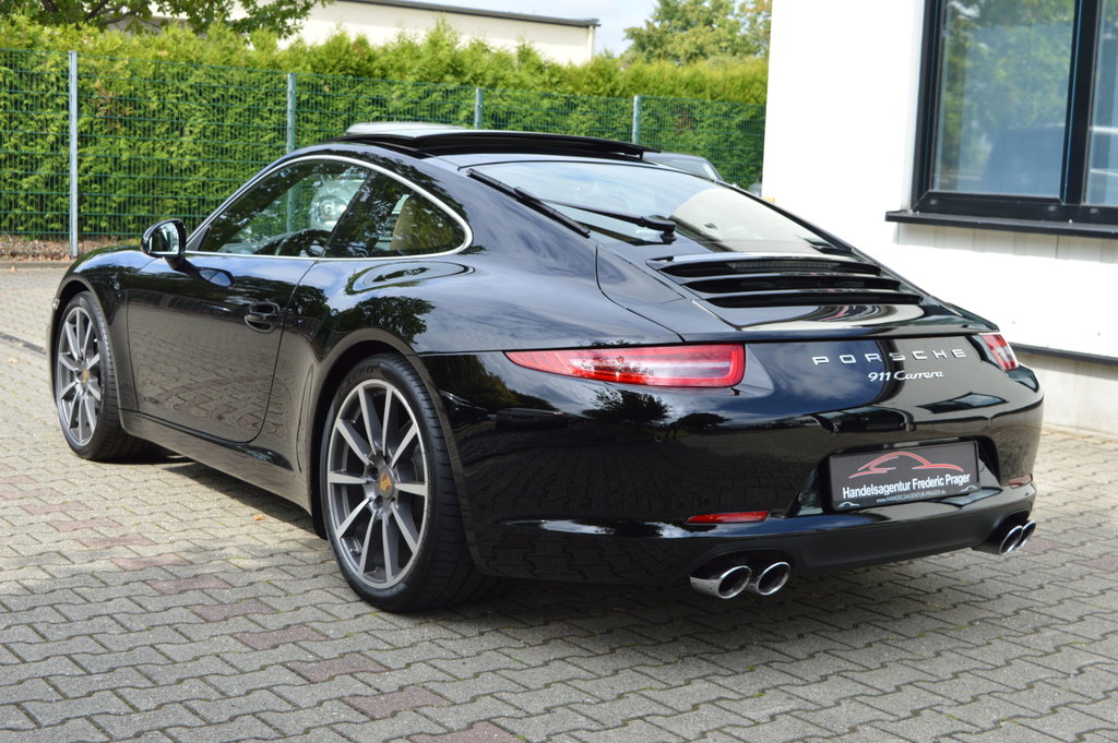 Porsche 991 Carrera