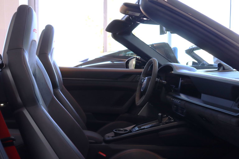 Porsche 992.2 Carrera 4 GTS