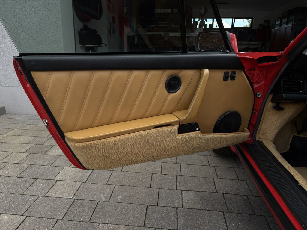 Porsche 911 Carrera 3.2 WTL