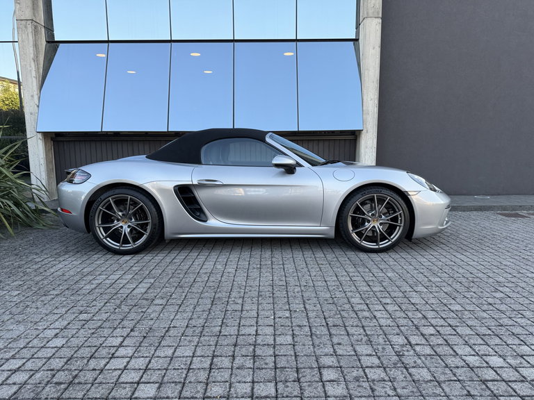 Porsche 718 Boxster