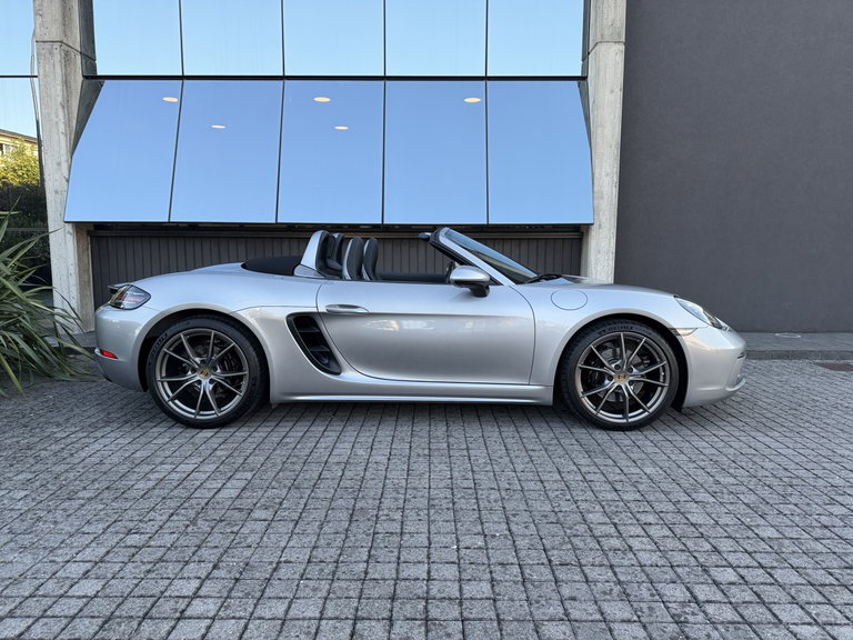 Porsche 718 Boxster