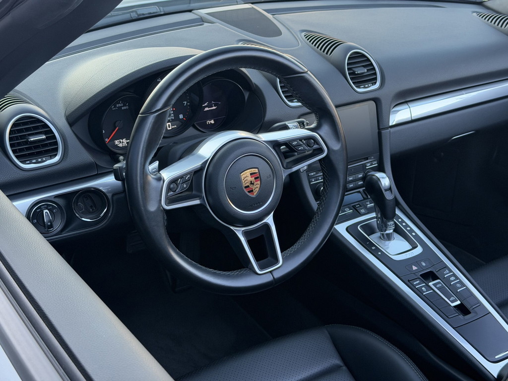 Porsche 718 Boxster