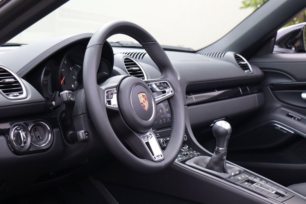 Porsche 718 Boxster Style Edition