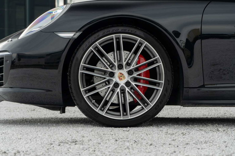 Porsche 991.2 Carrera 4S