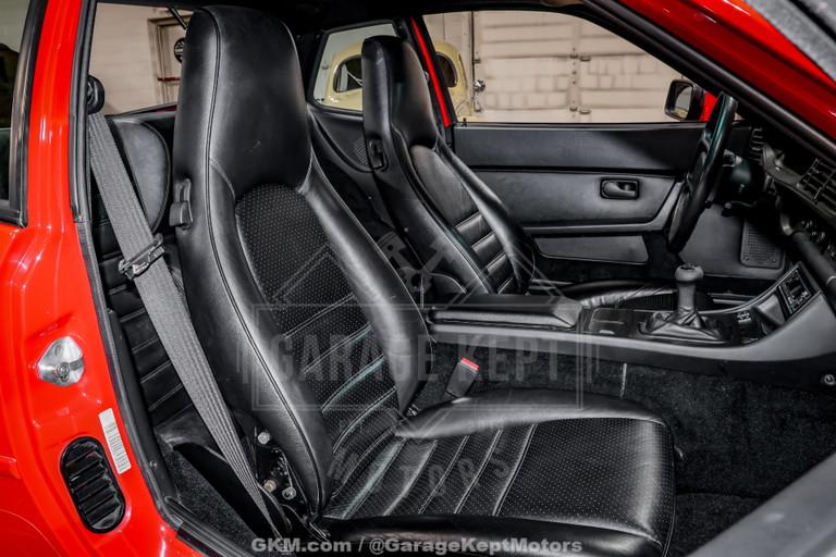 Porsche 944 Coupé