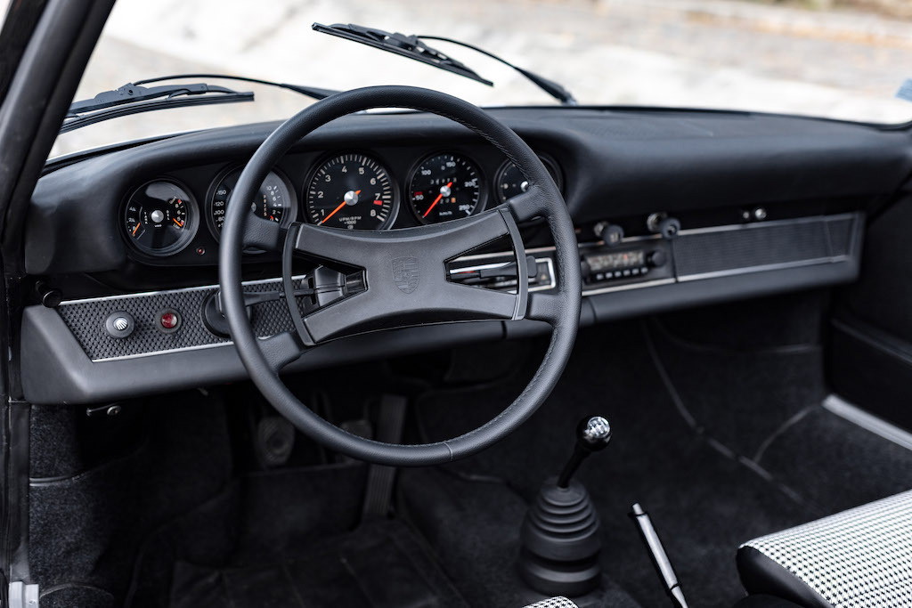 Porsche 911 S (F-Modell)