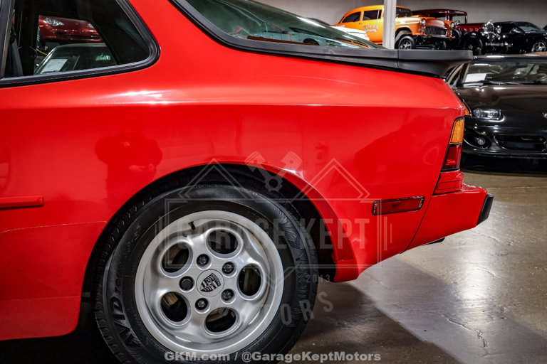Porsche 944 Coupé