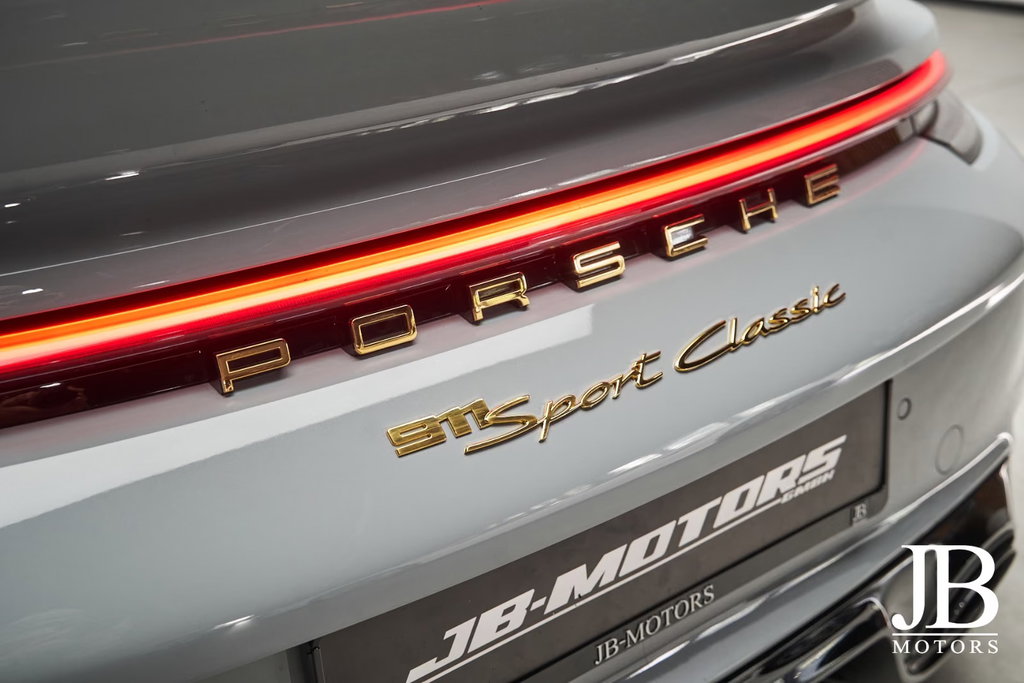 Porsche 992 Sport Classic