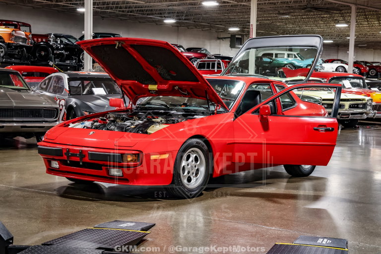 Porsche 944 Coupé