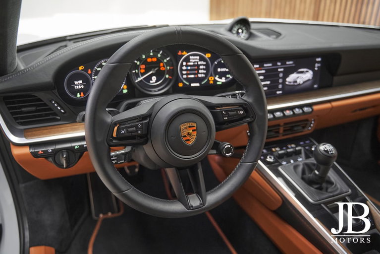 Porsche 992 Sport Classic