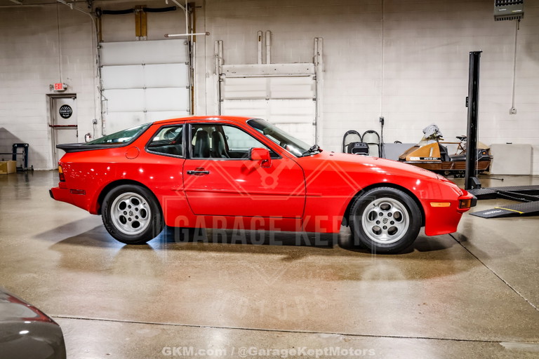 Porsche 944 Coupé