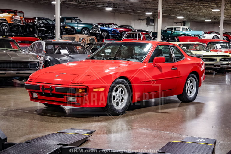 Porsche 944 Coupé