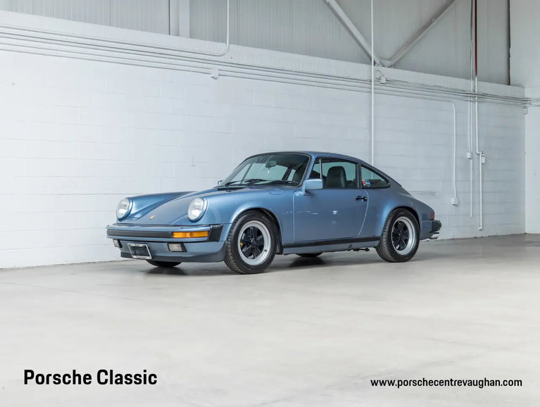 Porsche 911 Carrera 3.2