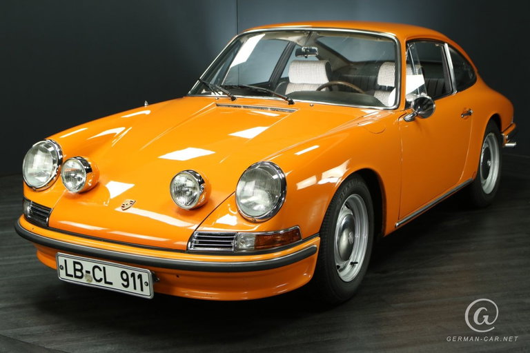 Porsche 911