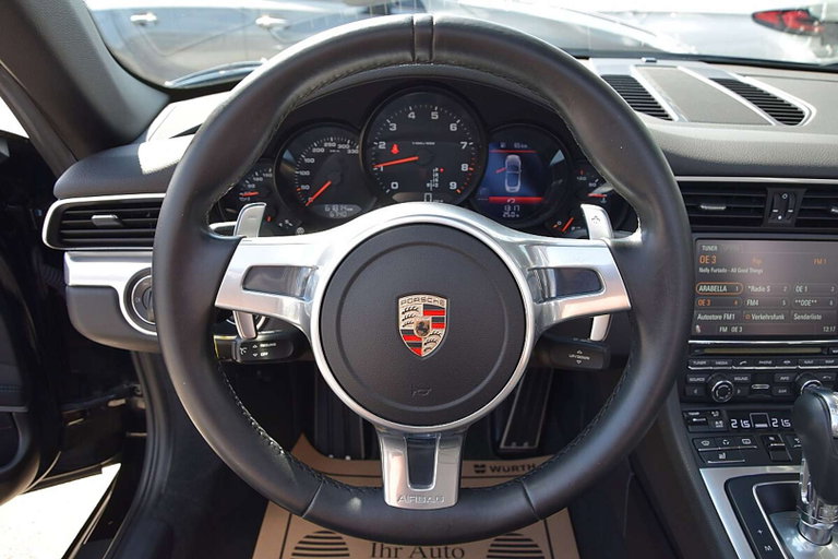 Porsche 991 Carrera