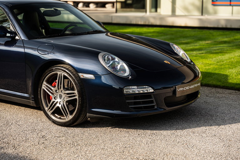 Porsche 997.2 Carrera 4