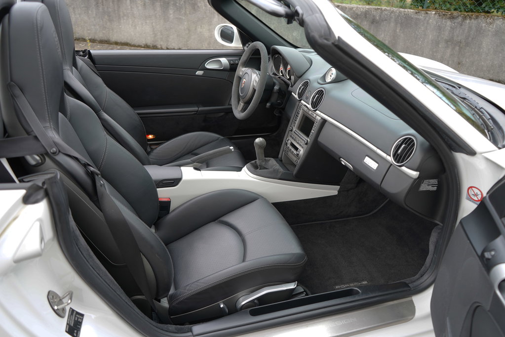 Porsche 987 Boxster S “Porsche Design Edition 2”