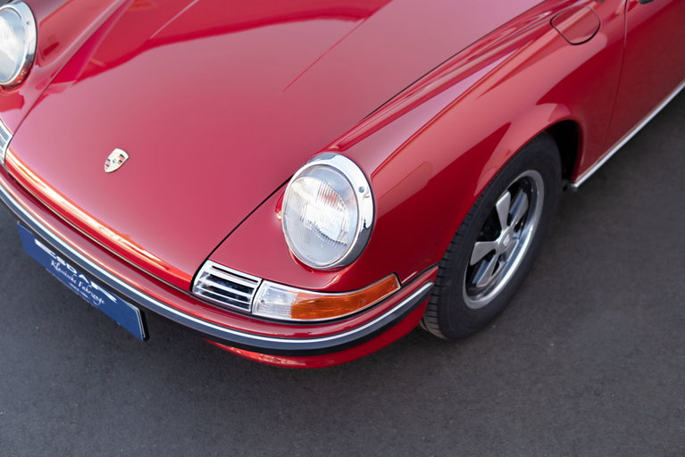 Porsche 911 S (F-Modell)