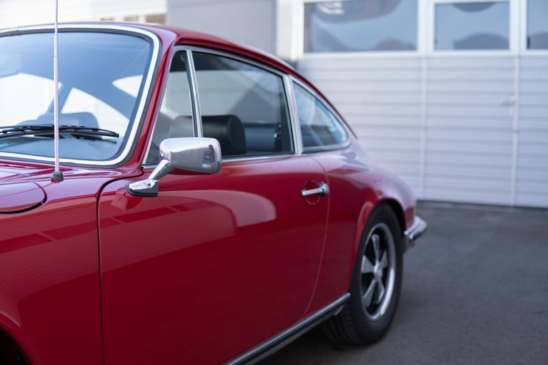 Porsche 911 S (F-Modell)