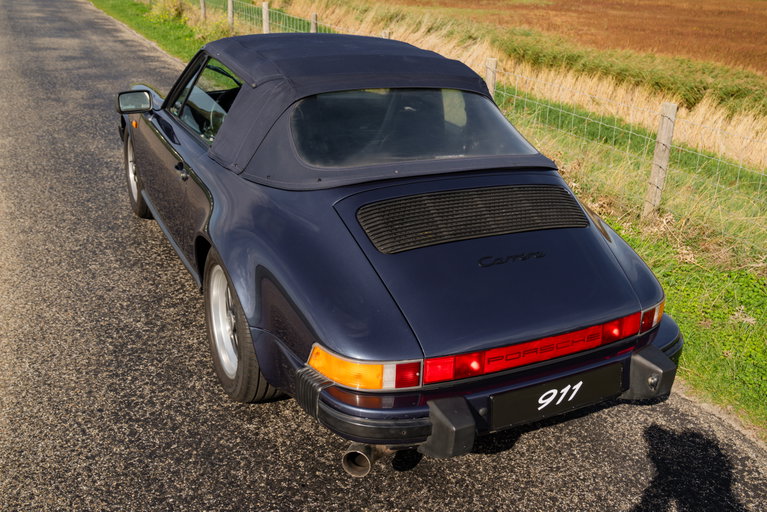 Porsche 911 Carrera 3.2