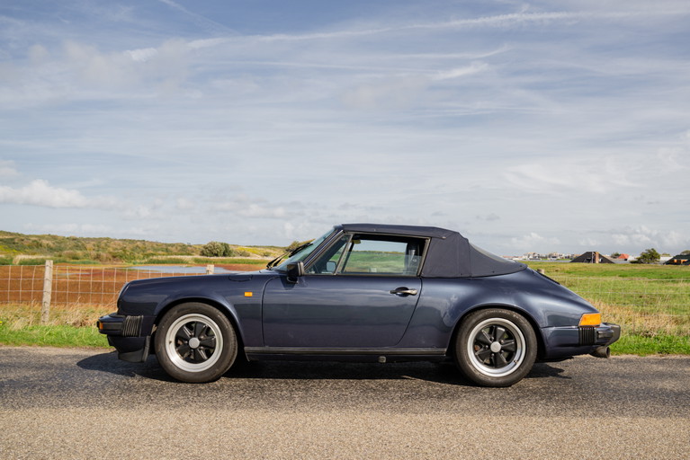 Porsche 911 Carrera 3.2