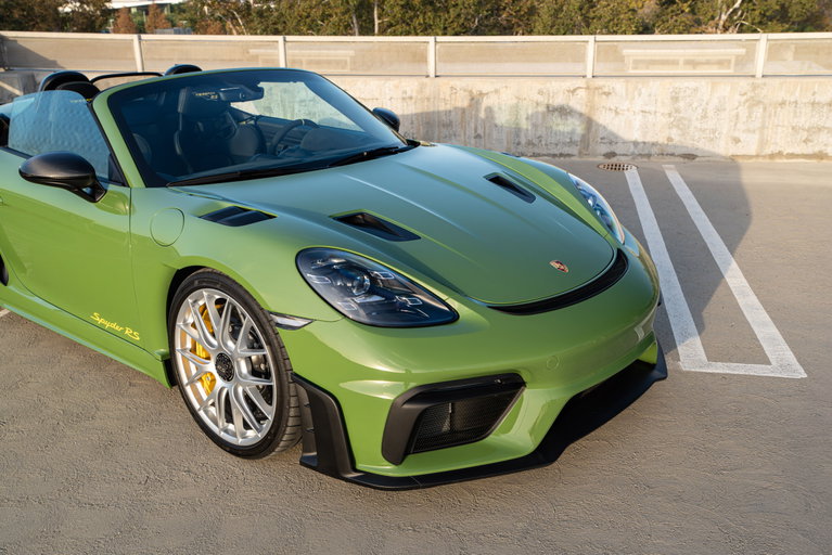 Porsche 718 Spyder RS