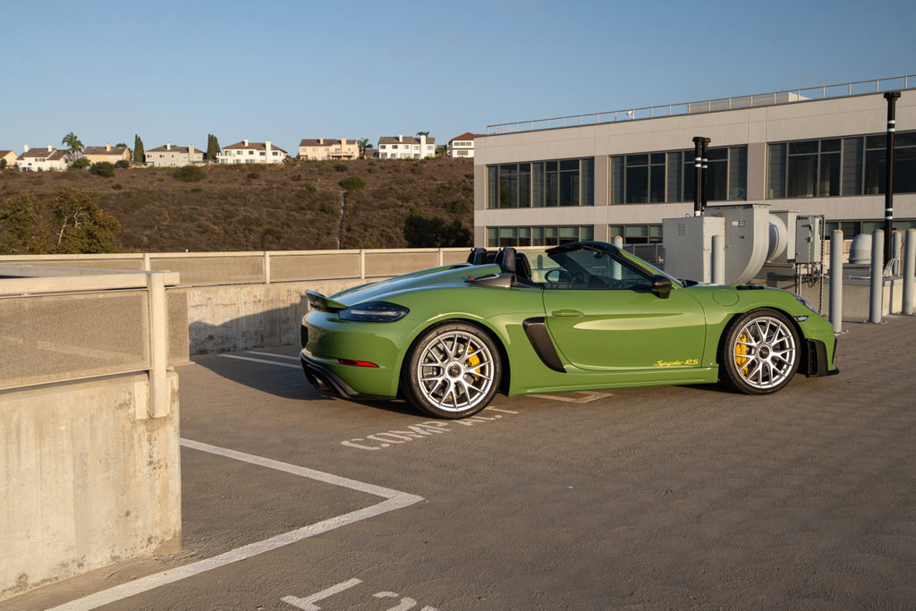 Porsche 718 Spyder RS