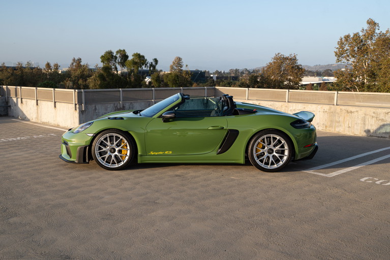 Porsche 718 Spyder RS
