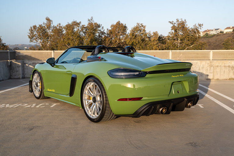 Porsche 718 Spyder RS