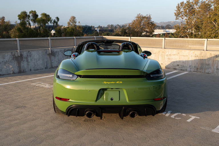 Porsche 718 Spyder RS