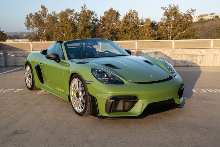 Porsche 718 Spyder RS