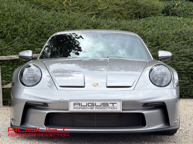 Porsche 992 GT3 Touring