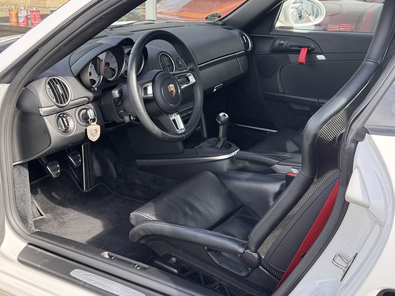 Porsche 987 Cayman S