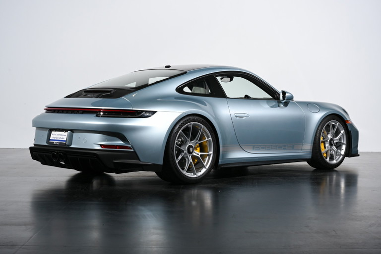 Porsche 992 GT3 Touring