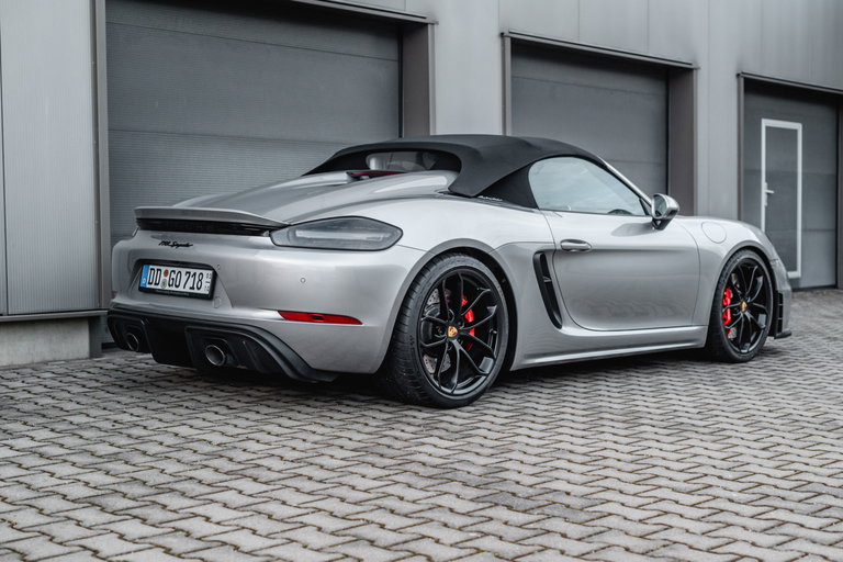 Porsche 718 Spyder
