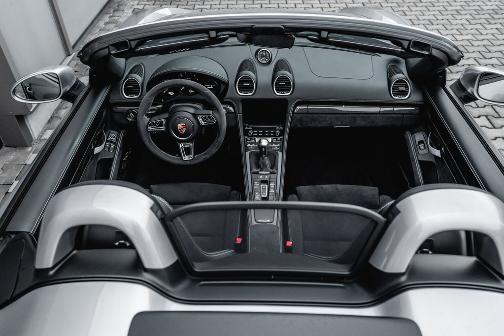 Porsche 718 Spyder