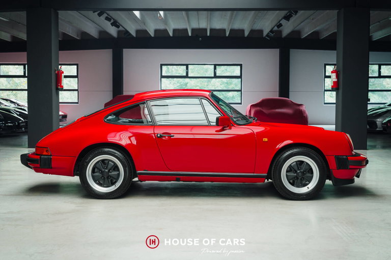 Porsche 911 Carrera 3.2