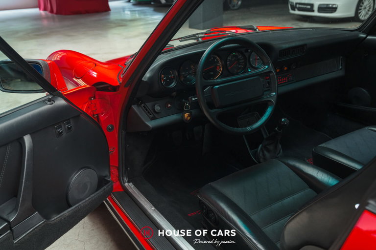 Porsche 911 Carrera 3.2