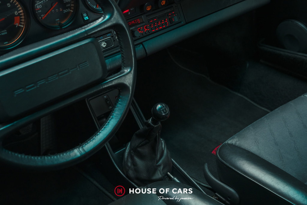 Porsche 911 Carrera 3.2