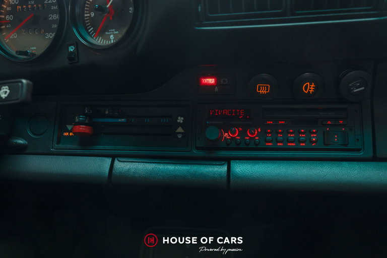 Porsche 911 Carrera 3.2