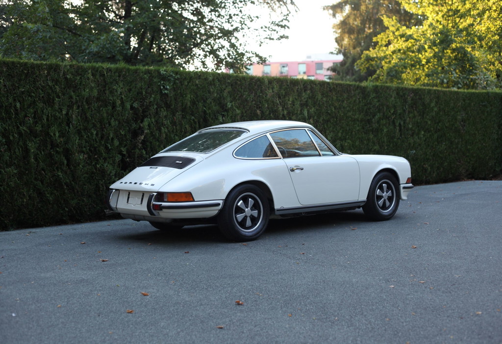 Porsche 911 S (F-Modell)