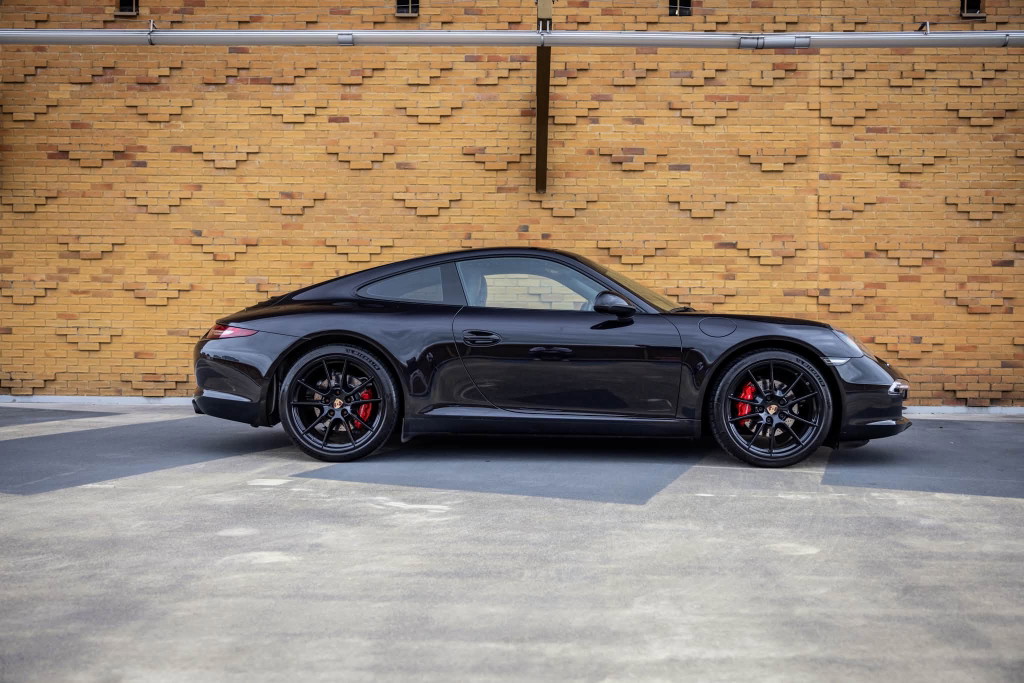 Porsche 991 Carrera