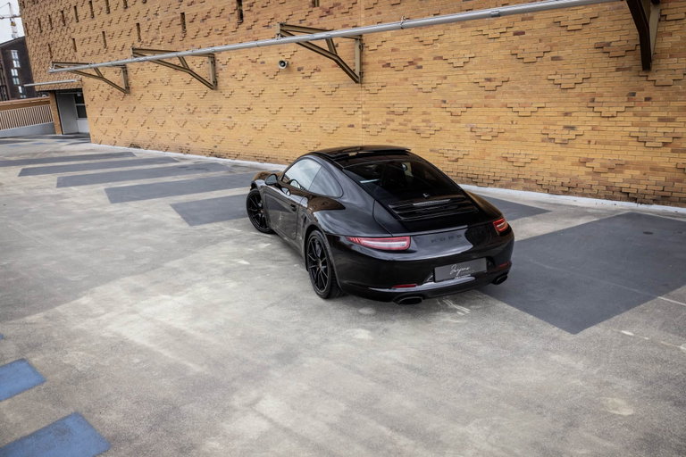 Porsche 991 Carrera