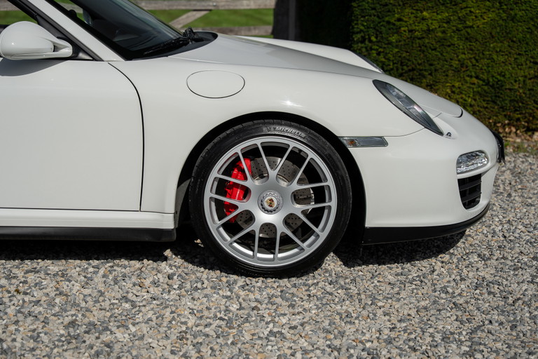 Porsche 997.2 Carrera 4 GTS