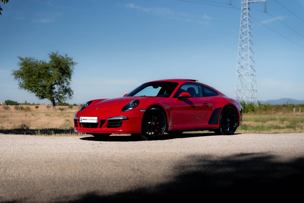 Porsche 991 Carrera GTS