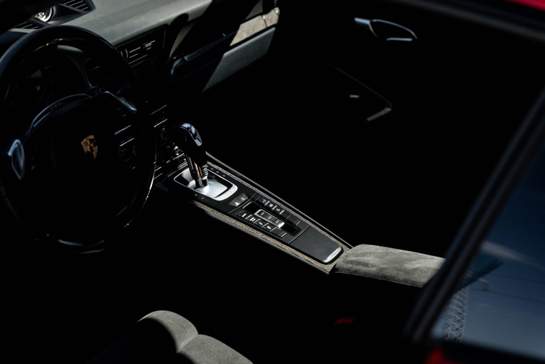 Porsche 991 Carrera GTS