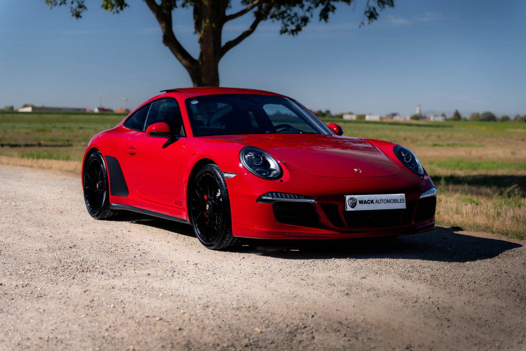 Porsche 991 Carrera GTS